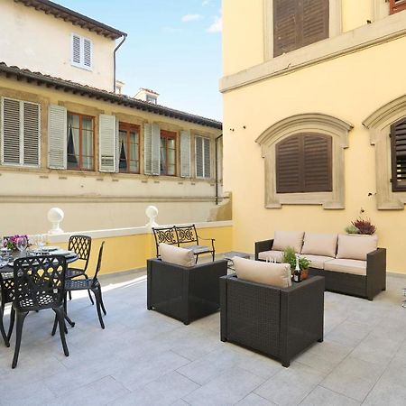 Design Apartment In The Heart Of Florence - Hosted By Sweetstay Zewnętrze zdjęcie