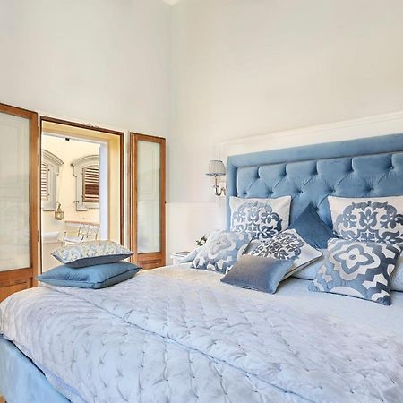 Design Apartment In The Heart Of Florence - Hosted By Sweetstay Zewnętrze zdjęcie