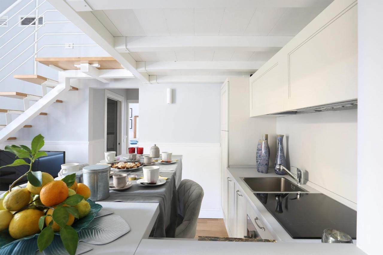 Design Apartment In The Heart Of Florence - Hosted By Sweetstay Zewnętrze zdjęcie