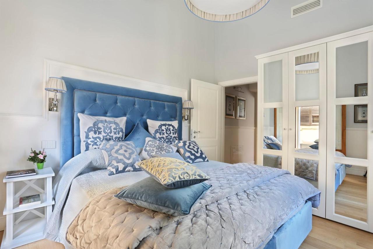 Design Apartment In The Heart Of Florence - Hosted By Sweetstay Zewnętrze zdjęcie