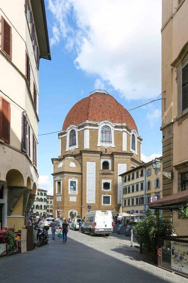 Design Apartment In The Heart Of Florence - Hosted By Sweetstay Zewnętrze zdjęcie